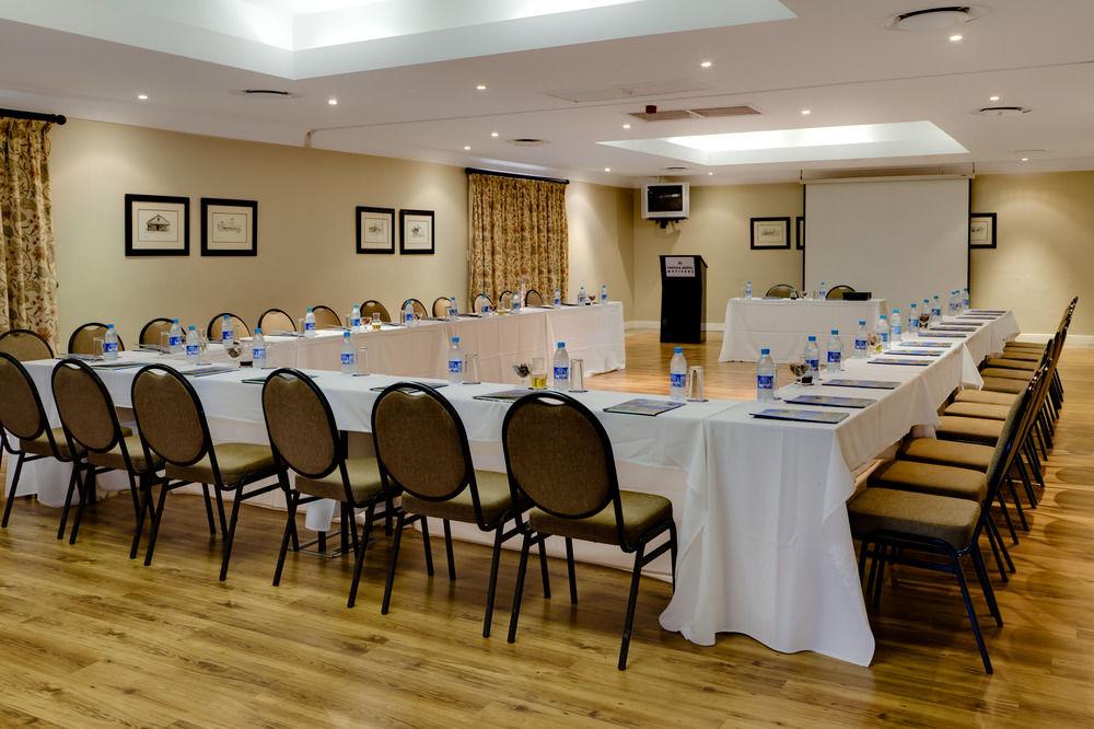 Protea Hotel by Marriott Mahikeng Mafikeng Bagian luar foto