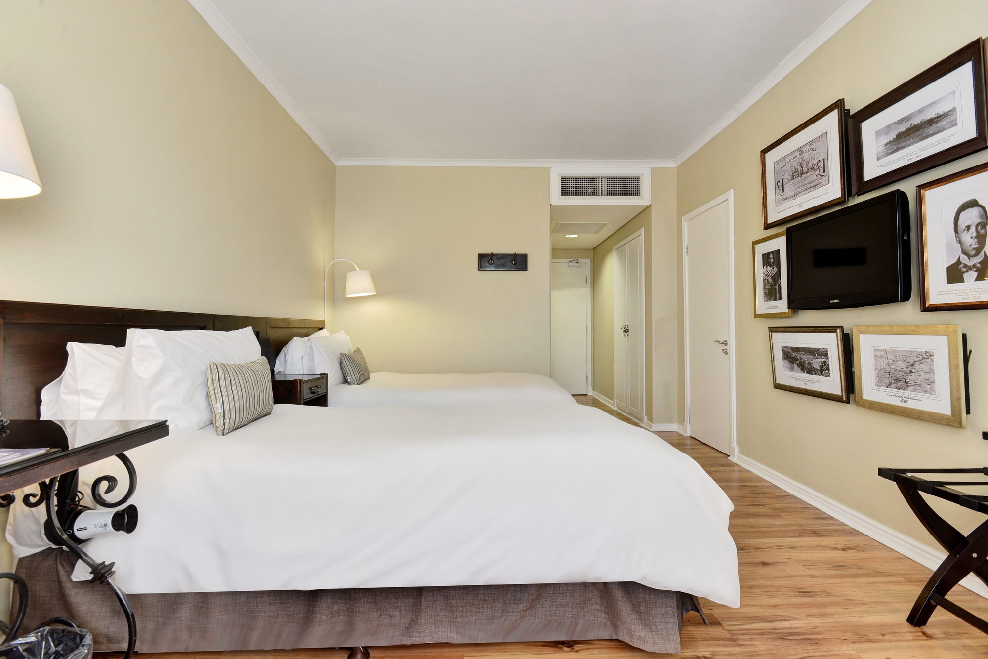 Protea Hotel by Marriott Mahikeng Mafikeng Bagian luar foto