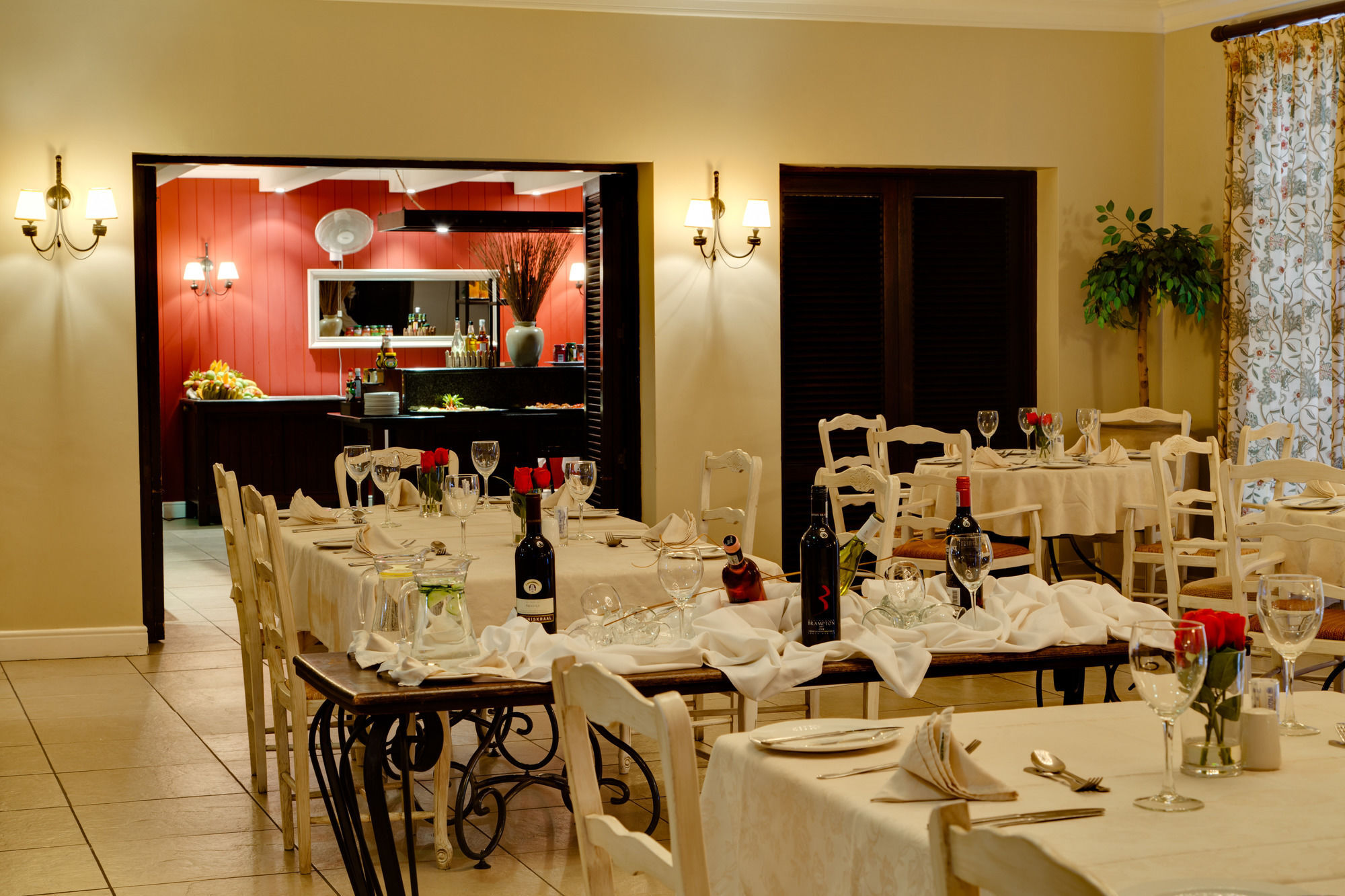 Protea Hotel by Marriott Mahikeng Mafikeng Bagian luar foto